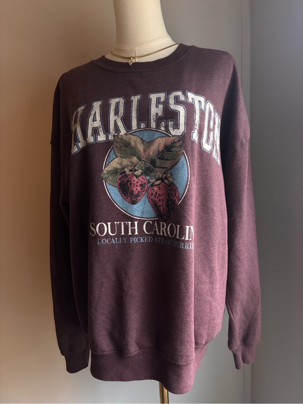 Originality - Charleston South Carolina Maroon Graphic Sweatshirt